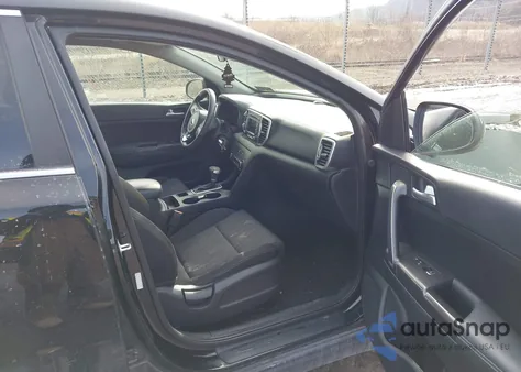 2017 Kia Sportage Lx z USA, uszkodzony, nr VIN KNDPMCAC1H7255675